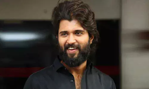 Shoot Break: Heres what Vijay Deverakonda is Doing!