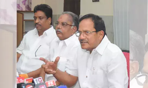 Vijayawada: Chamber of Commerce urge traders to cooperate to check coronavirus