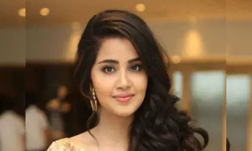 No glamour show, says Trivikrams heroine