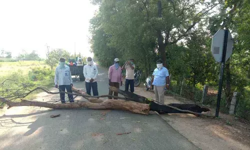 Villages in Telangana adopt social distancing to the core