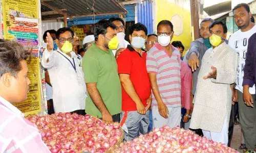 Kadapa: Deputy Chief Minister Amzath Basha has urged the people to maintain a social distance