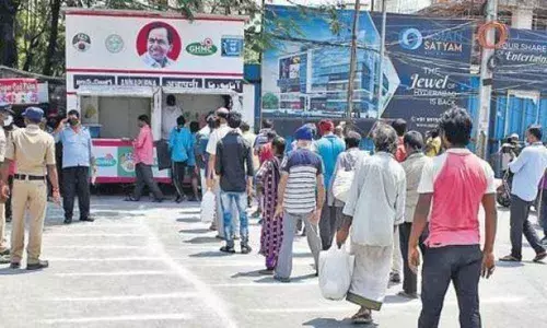 Annapurna meal centres to provide free food to hostellers stuck in Hyderabad