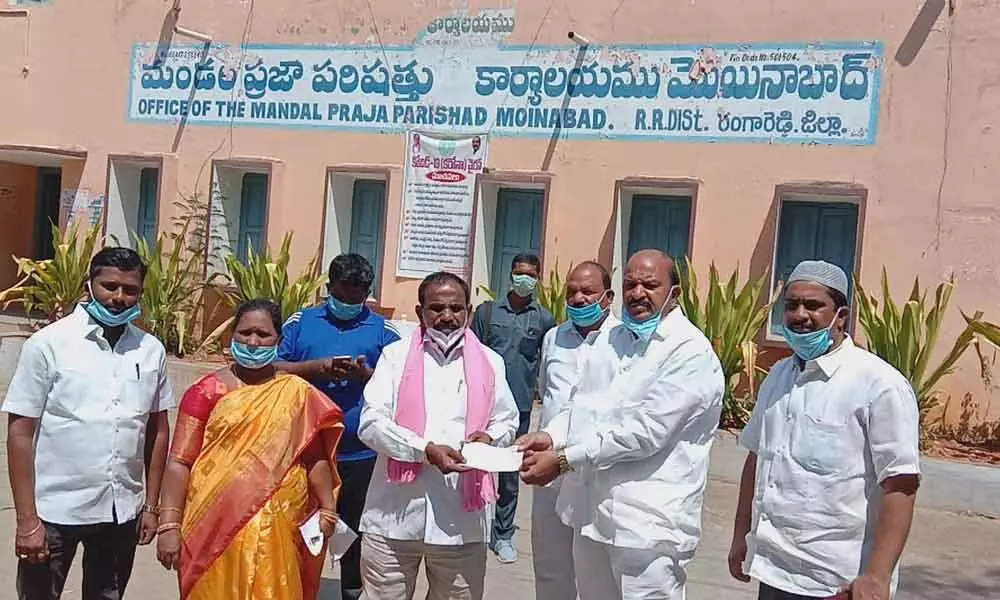 Hyderabad: MLA Kale Yadaiah takes part in awareness drive in Moinabad