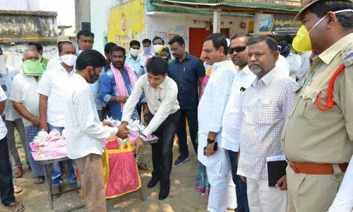 Vigilance teams will inspect home quarantine people: Collector Ravi