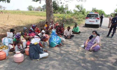 Mahabubabad: From livelihood crisis to lockdown