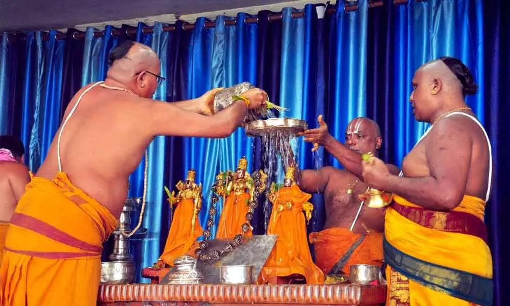 Navahnika Bramotsavalu begins at Bhadrachalam