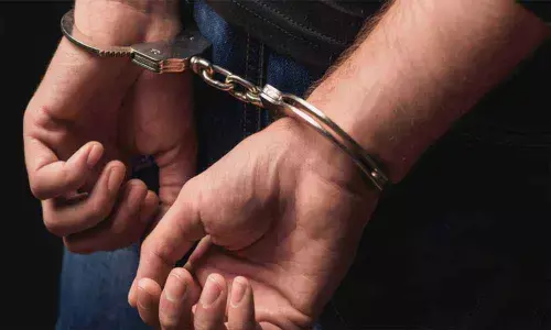 8 held for attacking police in Hyderabad