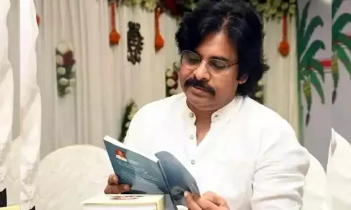 Tamil Nadu CM Palaniswami assures Pawan Kalyan over safety of AP fishermen stuck in Chennai harbour