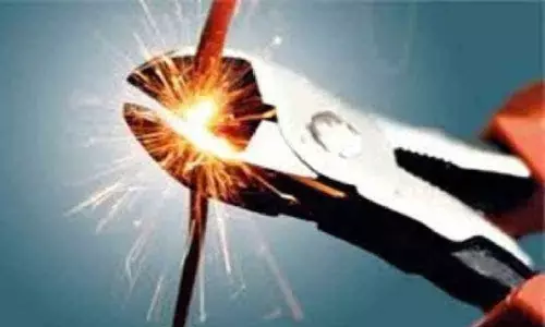 Power cut to MSMEs in Bhongir IDA