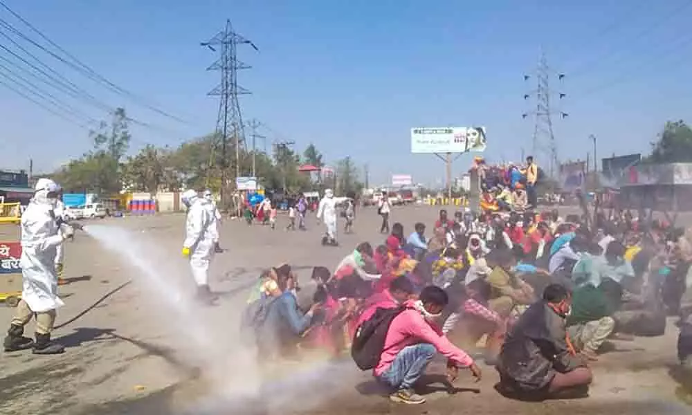 Migrants sprayed with bleach by yogi government