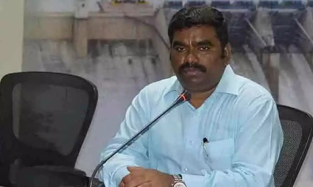 Kurnool: Collector G Veera Pandiyan directs officials to screen all people in red zone