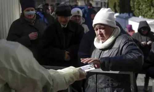 World faces food crisis in wake of coronavirus: U.N., WTO