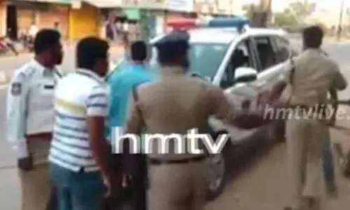 Telangana: Cops thrash biker on way to market, video goes viral