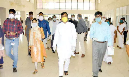 Kadapa: Deputy CM Amzath Basha tells people no need to panic