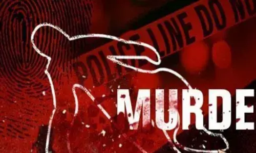 Man kills wife while got stuck up at temple during lockdown in Karnataka