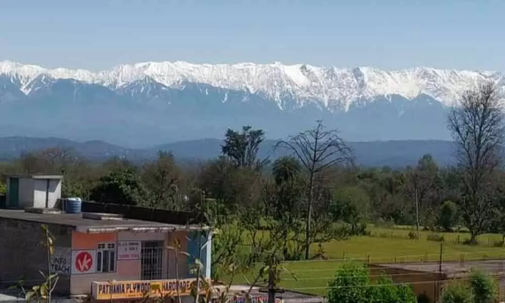 A View Of Himalayas Dhauladhar Range From Rooftops, We Are Not Kidding