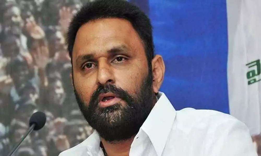 Vijayawada: Minister Kodali Nani urges aqua farmers not to go for distress sale