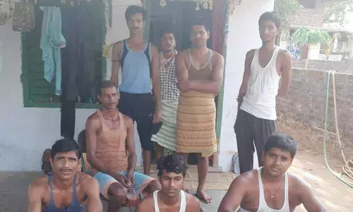 Lockdown: Khammam Granite workers stuck without money, work