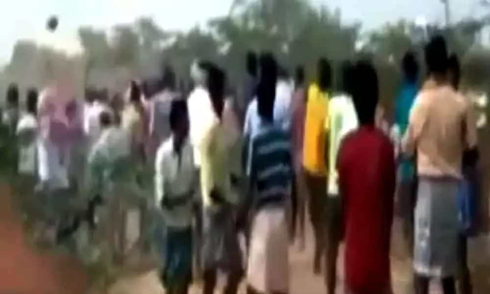 Tensions erupt after Villagers clash in Nellore amid 144 section over coronavirus outbreak