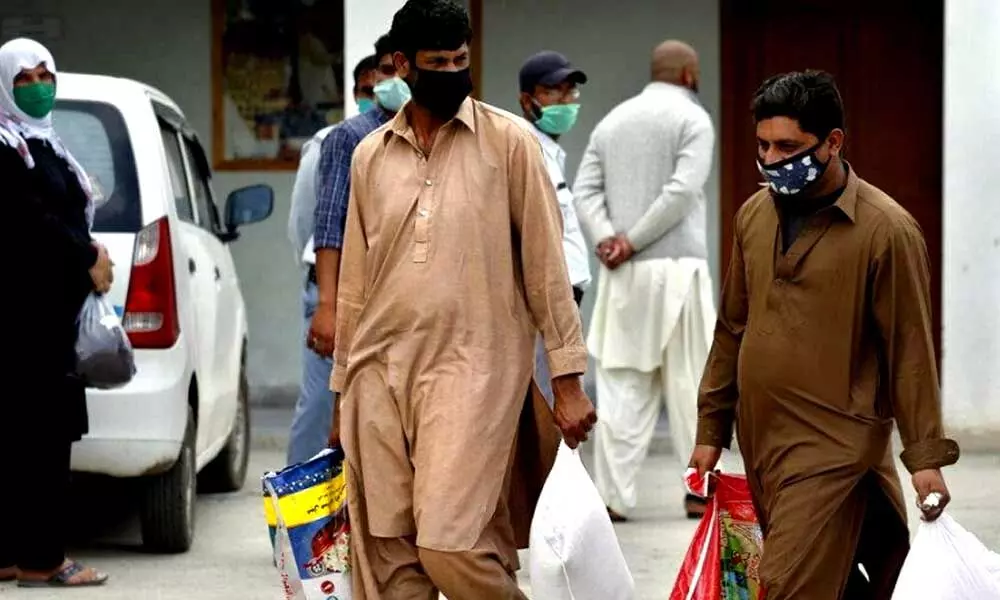 Coronavirus in Pakistan: COVID-19 cases sharply rise to 3,864; death toll at 54