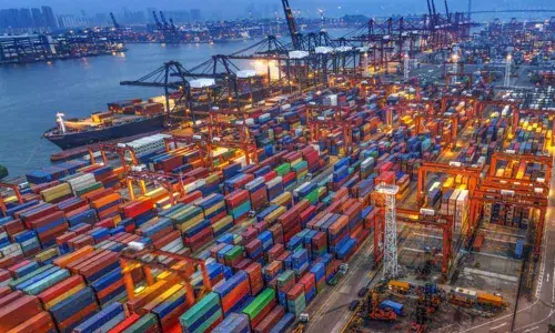 Global trade will plunge by 32%: WTO