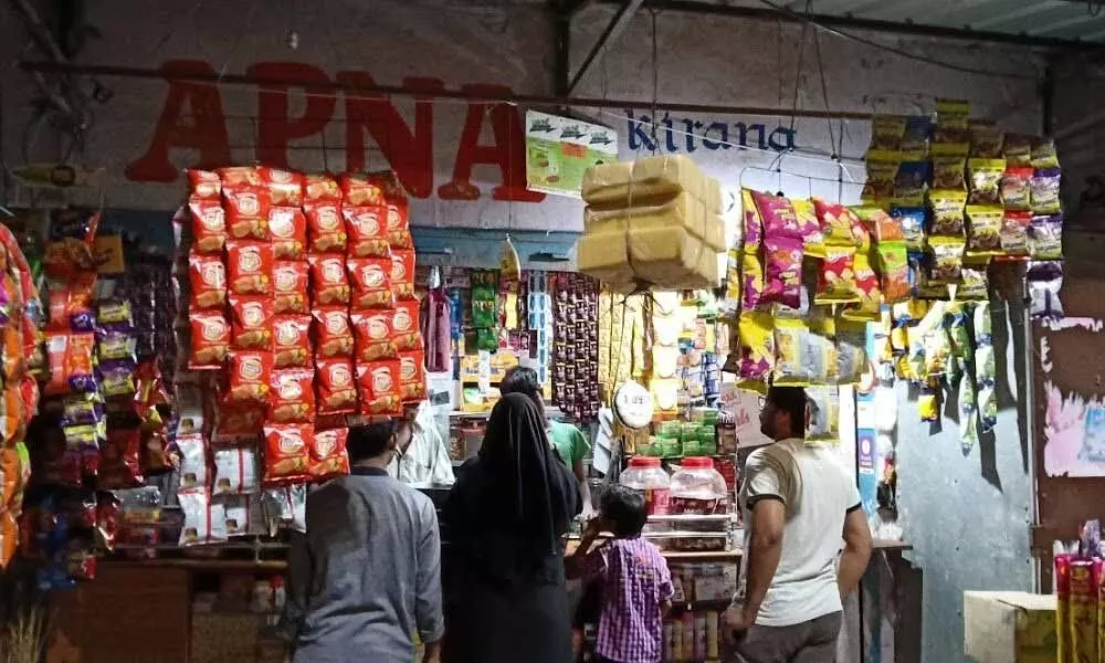 Kirana stores rescue Hyderabadis