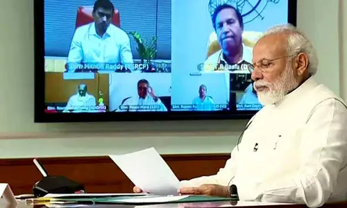 PM Modi to decide on lockdown tomorrow, may extend by two weeks