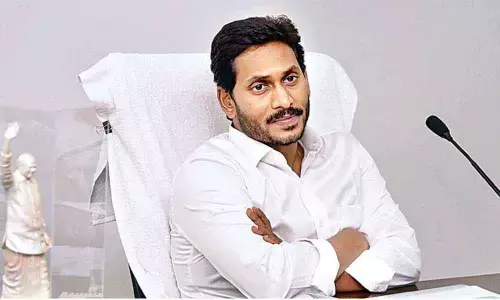 Andhra Pradesh: CM YS Jagan attracts criticism for unceremonious removal of SEC