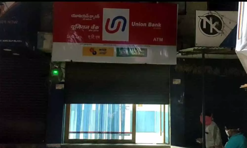 Burglars attempt to loot ATM foiled in Narayanpet