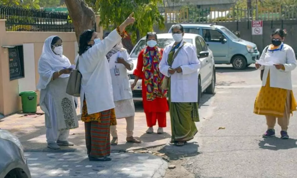 Vizianagaram: Officials embarks on door-to-door survey to keep district coronavirus free