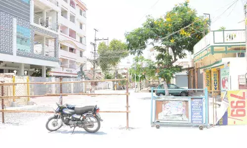 Guntur district observes strict lockdown norms