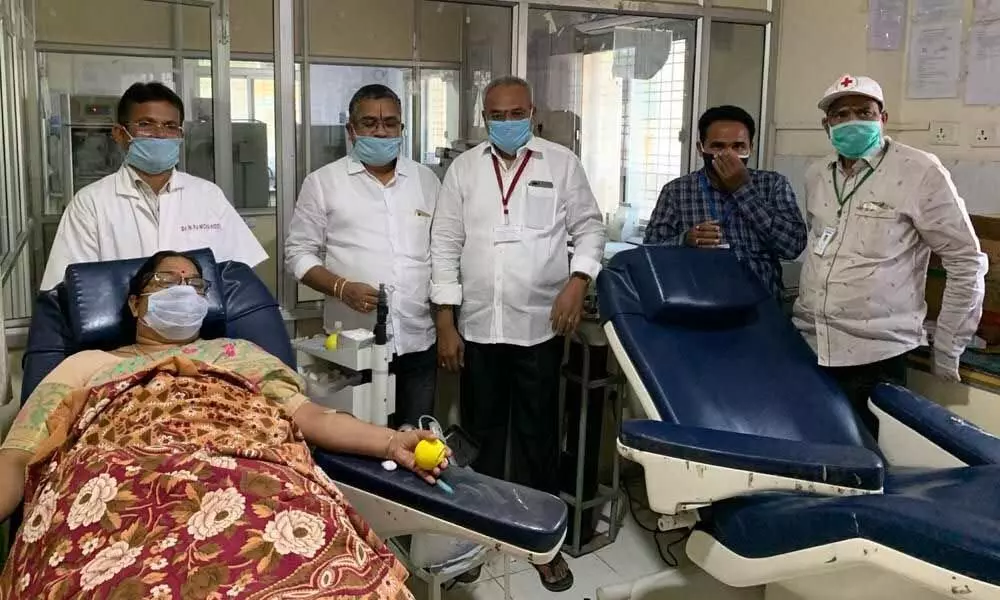 Donate blood to increase reserves: Sessions Judge P Sri Sudha at Nizamabad