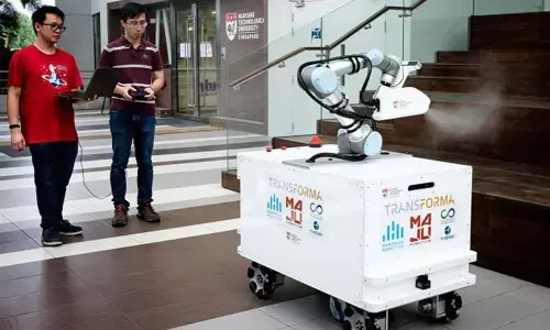 New disinfection robot to aid cleaners in COVID-19 fight