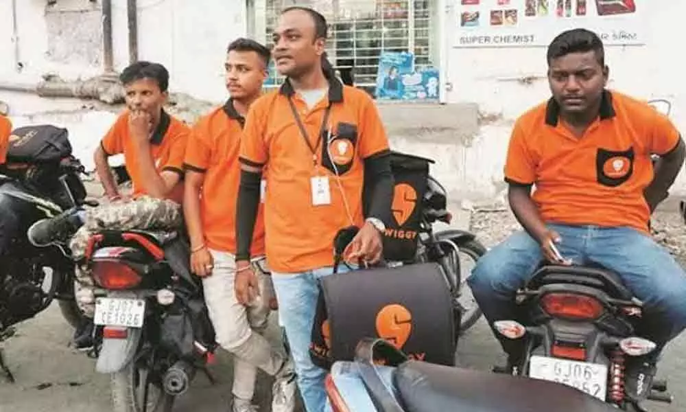 Hyderabad: Delivery executives receive more grocery orders than food delivery