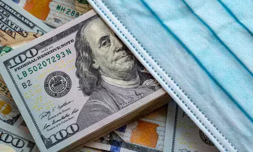 US economy contracting sharply said Federal Reserve