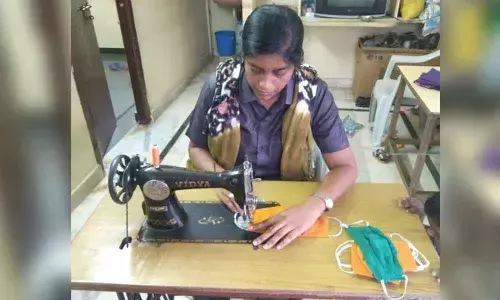 Hyderabad: Woman constable stitches, distributes masks