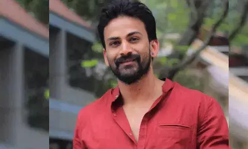 Dhananjaya of Bhairava Geetha on board for Pushpa