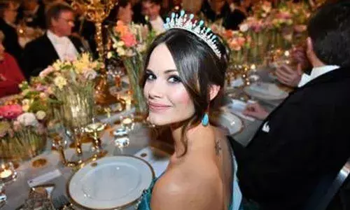 Sweden princess Sofia shows the way