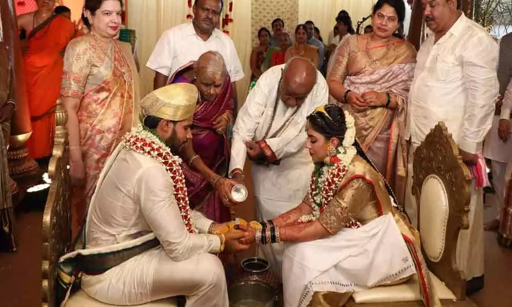 Just Married: Nikhil Kumarswamy And Revathi At Ramanagara Farmhouse