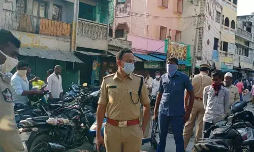 Chittoor SP Senthil Kumar seeks peoples support to fight Coronavirus