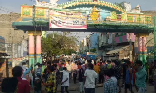 Kurnool: Residents oppose covid death burial