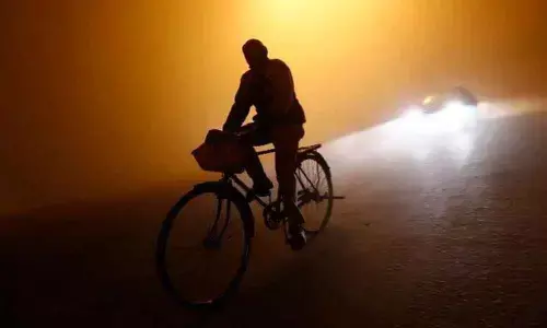 Man pedals 850 km for wedding, ends in quarantine centre