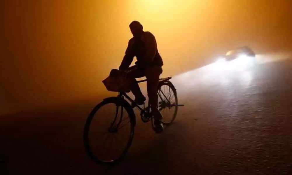 Man pedals 850 km for wedding, ends in quarantine centre