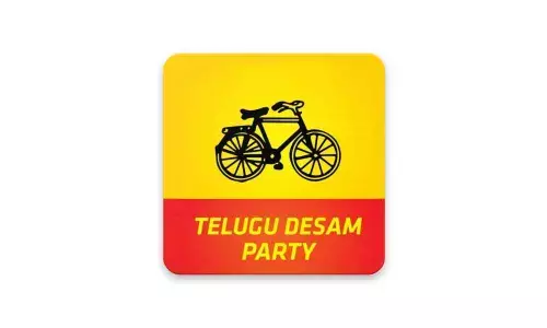 Visakhapatnam: TDP leaders observe Niraharadiksha