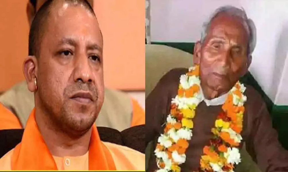 Coronavirus War: Yogi Adityanath Decides to Skip Fathers Last Rites During Lockdown