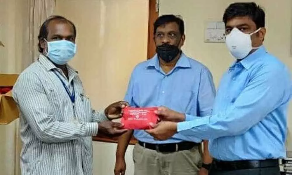 Srikakulam: Safety kits to drivers distributed