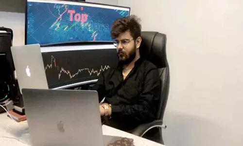 Meet Thakker Dharmik The New Age of Stock Market Analyst