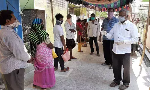 Vijayawada: People in Red Zones need essential commodities