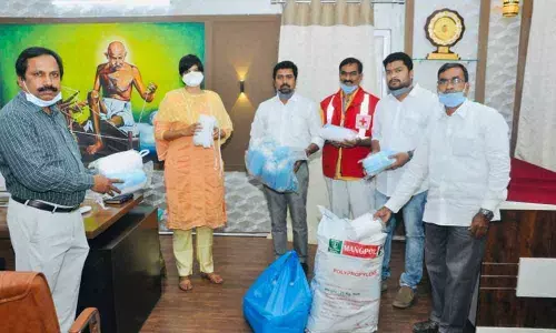 Hyderabad: Santhigiri Ashrams gesture to the poor and the needy