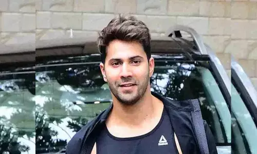 Happy Birthday Varun Dhawan: Modish Looks Of This Young Bollywood Hero